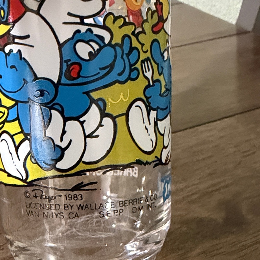one Smurfs Glass with Baker Smurf Design - Picture 3 of 6